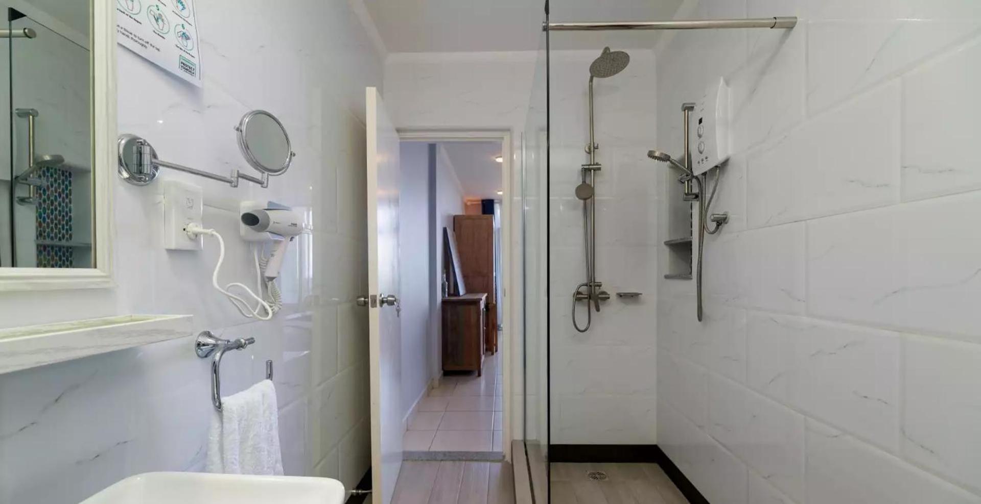 Beau Vallon Studios - Apartments Vacation Rentals 维多利亚 外观 照片